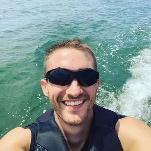 Meet your Posher, Conner